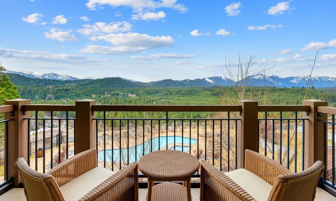 Cle Elum Condo | Amazing Views and Amenities at Suncadia Resort!