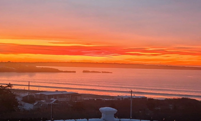 Bonnet Shores House | Amazing views, total renovation. Available Labor Day and fall weekends.