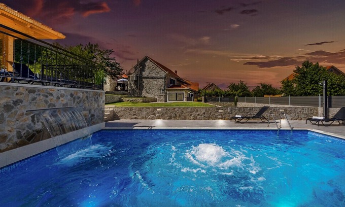 Citluk Villa | Amazing Vlla Ivandvor