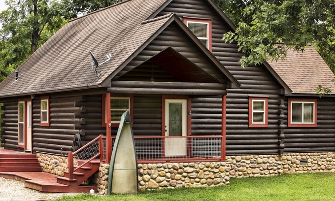 Glenwood Cabin | Amazing Waterfront Cabin On The Caddo River.