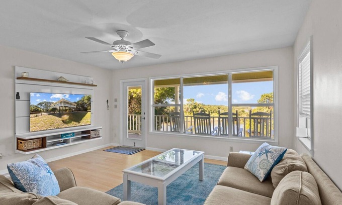 Cedar Key House | Amazing West Views of the Gulf!