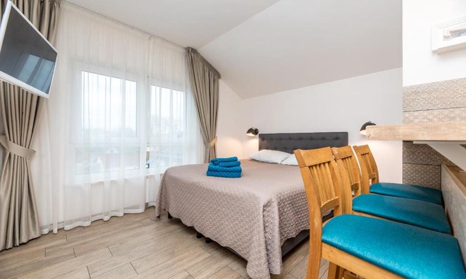 Palanga Apartment | Amber drop