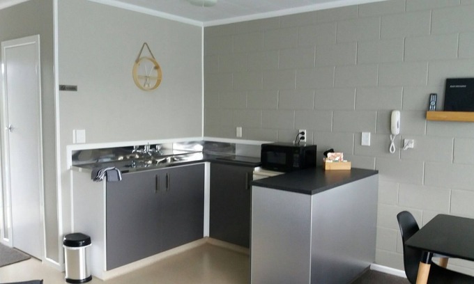 Stratford Hotel | Amble In Motel
