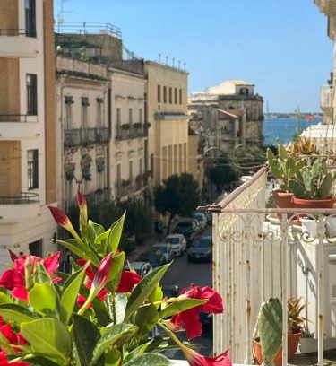 Ortigia House | Ambrogio House