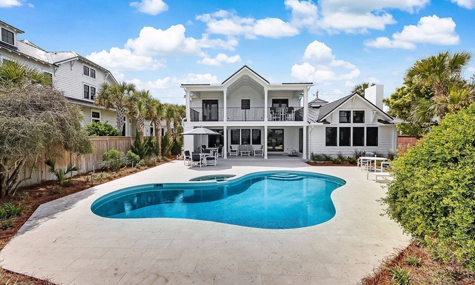 Fernandina Beach House | Amelia Island 4 Bedroom Home with Private Pool