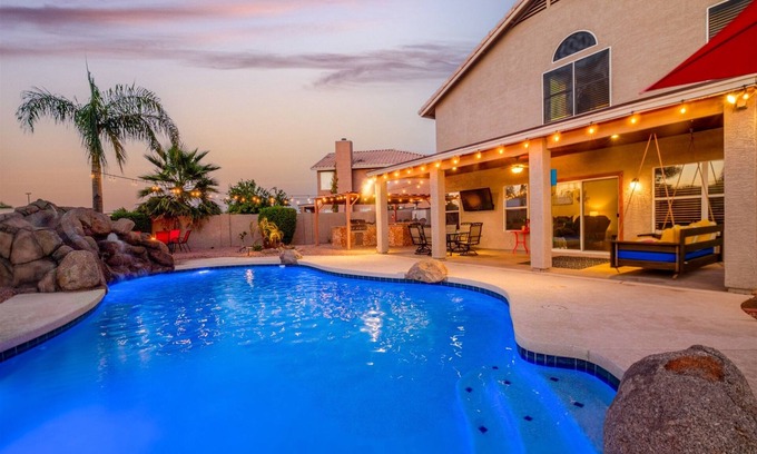Gilbert House | Amenities Galore! Heated Pool, Play Structure, Putting Green