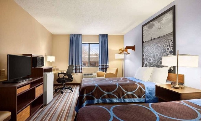Pittsburg Hotel | Americas Best Value Inn Pittsburg