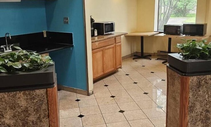 Horseheads Hotel | Americas Best Value Inn Horseheads
