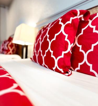 Westminster Triangle Hotel | Americas Inn & Suite