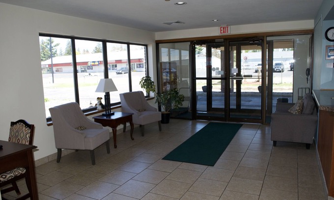 Shawano Hotel | AmeriVu Inn & Suites