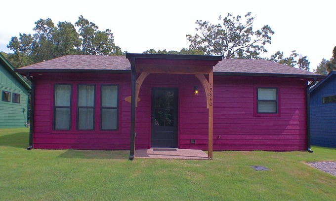 Hulbert Cabin | Amethyst Cabin Retreat by Ft. Gibson Lake