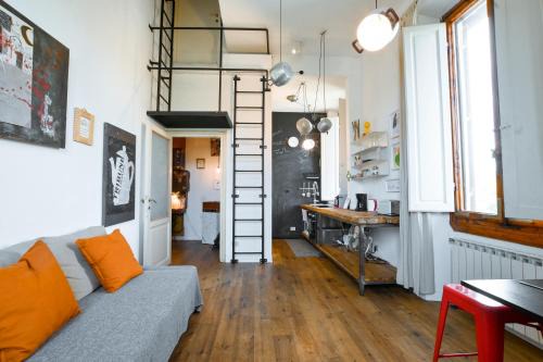 Oltrarno Apartment | Amicasa