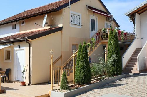 Katoro House | AMORE house with apartment