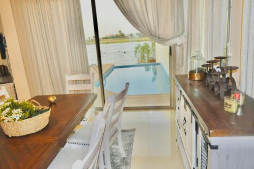 Dhahran Villa | Amwaj Resort For Families Only