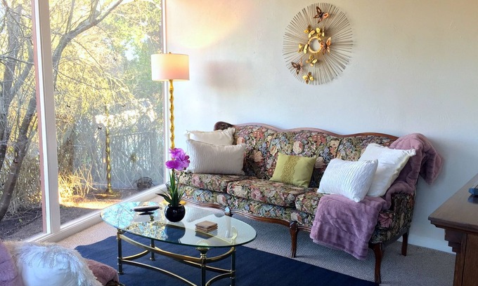 Lodge Hill House | An "Early California" Experience. The Redwood Hearts Cottage in Cambria