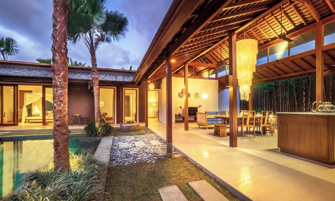 Berawa Villa | An Elegant 2 Bedroom Villa in Bumbak