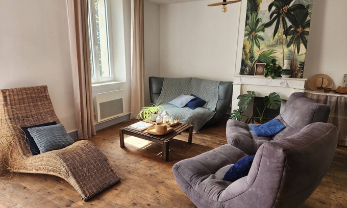 Montreal Other | An enchanted interlude overlooking the Pyrenees