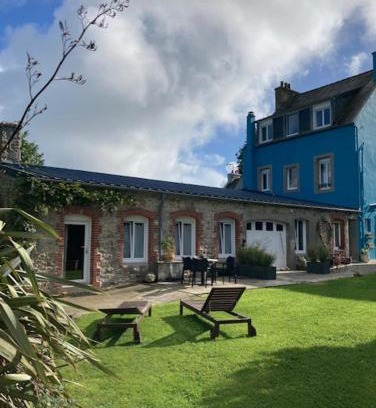 Crozon House | AN GOVEL
