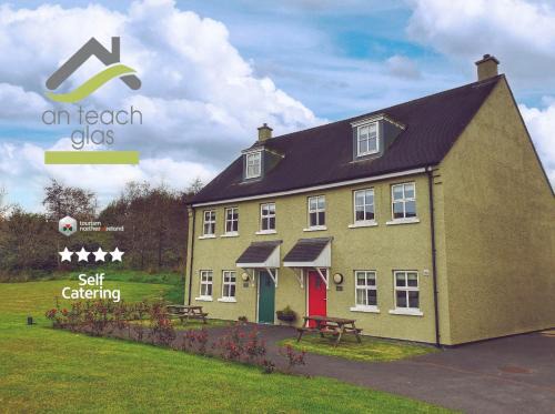 Maghera House | An Teach Glas