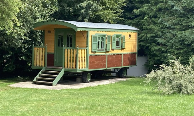 Saint-Donan House | An unusual stay in a caravan between Saint Malo and the pink granite coast,