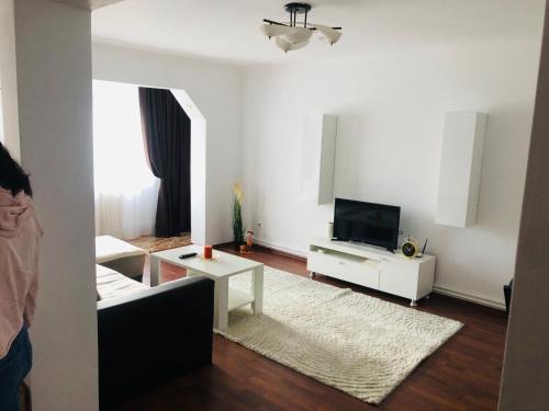 Ramnicu Valcea Apartment | Ana-Maria Home
