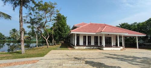 Cherthala Bed & Breakfast | Anaara Escapes