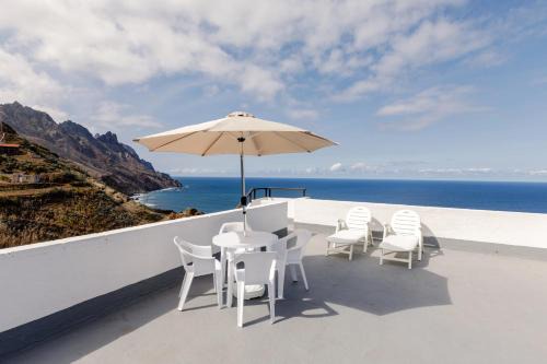 Santa Cruz de Tenerife Apartment | Anaga Ocean Views (B): Mountain and Beach Retreat
