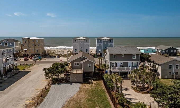 Long Beach House | Anchor Haven Ocean Views