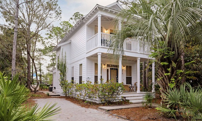 Seagrove Beach House | Anchor House- Heated Pool- 4 Bikes!- Prime Beach Access
