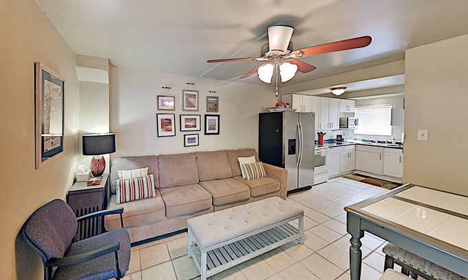 Corpus Christi Condo | Anchor Resort Condo w/ Marina & Indoor/Outdoor Pools -- Walk to Dining