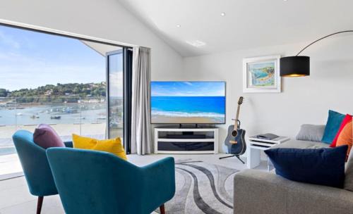 Teignmouth Apartment | Anchor View Apartment, sleeps 6