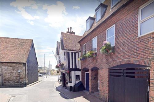 Poole House | Anchorage