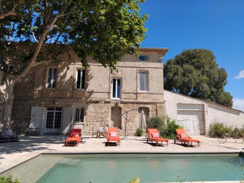 Arles Villa | Ancien Couvent avec piscine entre Alpilles et Camargue pour 10 personnes