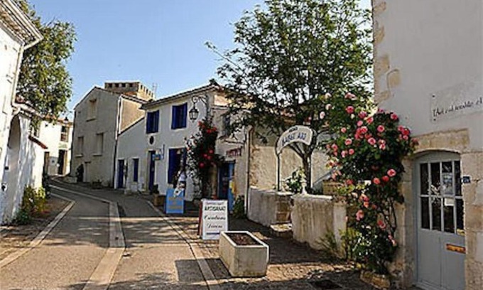 Mornac-sur-Seudre House | ancienne maison de tisserande atypique