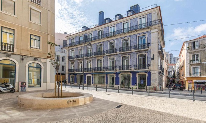 Misericordia Apartment | Ando Living - Abrantes 10 House