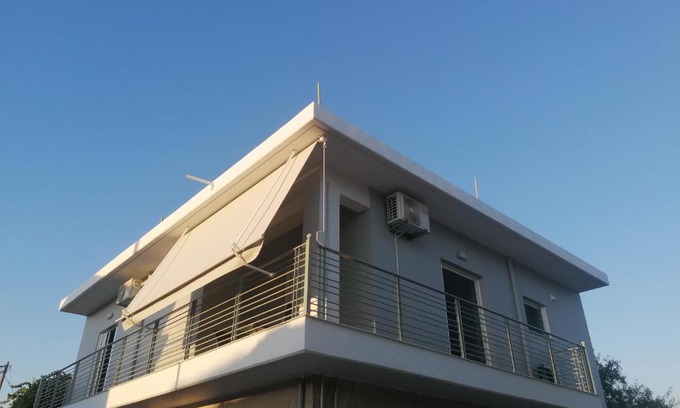 Pyrgos Apartment | Anemos House