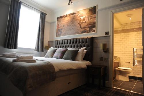 Knutsford Hotel | Angel @ KingSt