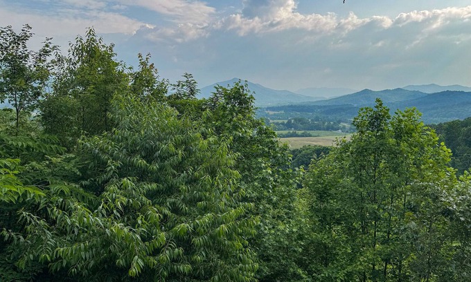 Gatlinburg - Pigeon Forge Cabin | Angel's View - Cabin In The Smokies