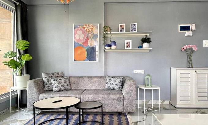 Pali Hill Apartment | Angel Views 502, Chapel Road, Bandra West by Connekt Homes