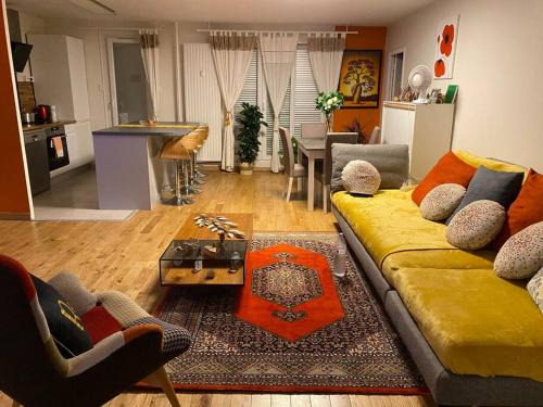 Pasteur Apartment | Angele Stephen
