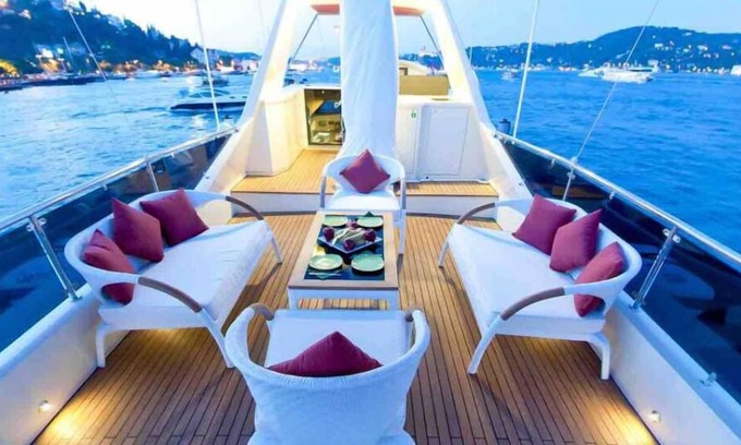 Arnavutkoy Boat Rental | Angelo Bianco