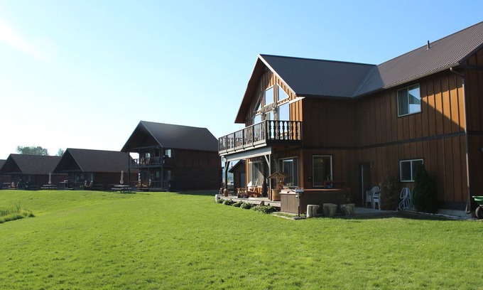Grantsdale Cabin | Anglers Lodge and Cabins seen on HGTV "Living Big Sky" Enjoy Your Private Cabin