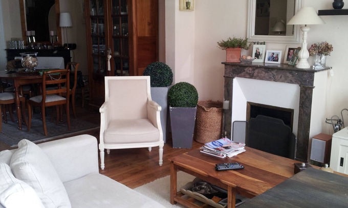Angouleme House | Angoulême: 1 double room/private shower/breakfast included