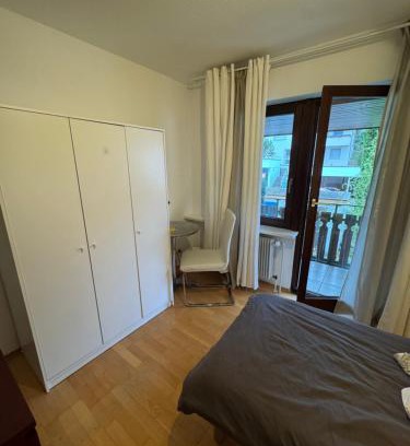 Stuttgart House | Ankunft