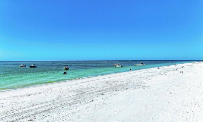 Bradenton Beach House | Anna Maria Island Sun's Up A