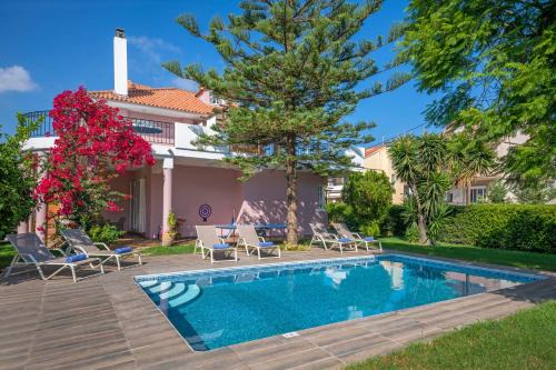 Ialyssos Villa | Anna's Brilliant Villa in Ialysos