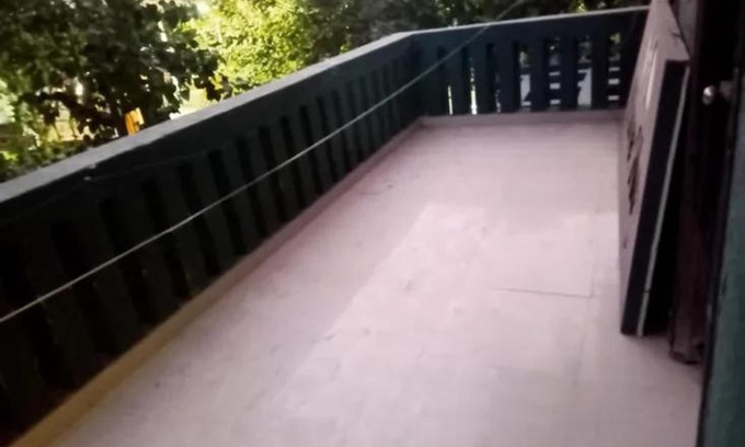 Kalyan West House | Anna Saheb Rooms