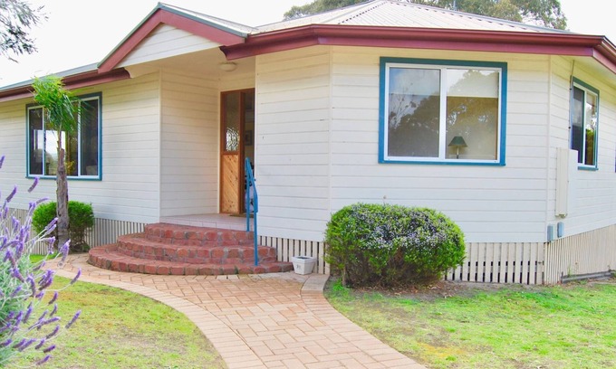 Victor Harbor House | Annie's cottage in Balquhidder