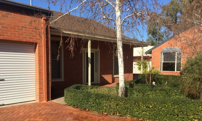 Echuca House | “Anstruther Oasis” Located in the Port Area