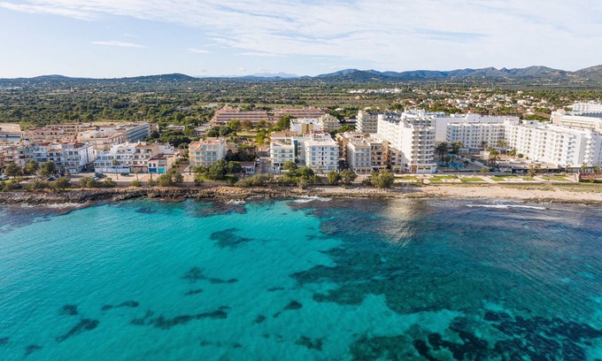 S'illot House | ANTIC 201 - Fabulous flat with sea view - Free Wi-Fi
